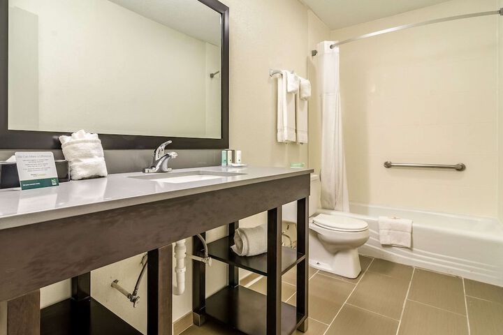 Quality Inn & Suites Creedmoor - Butner