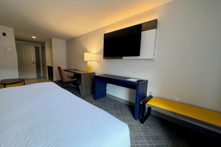 Comfort Inn & Suites Sturbridge - Brimfield