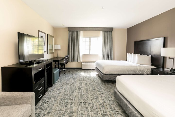 Room 9 of 43