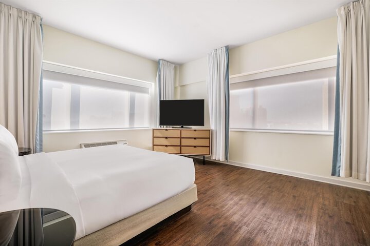 The Banyan Hotel Fort Myers Tapestry Collection by Hilton