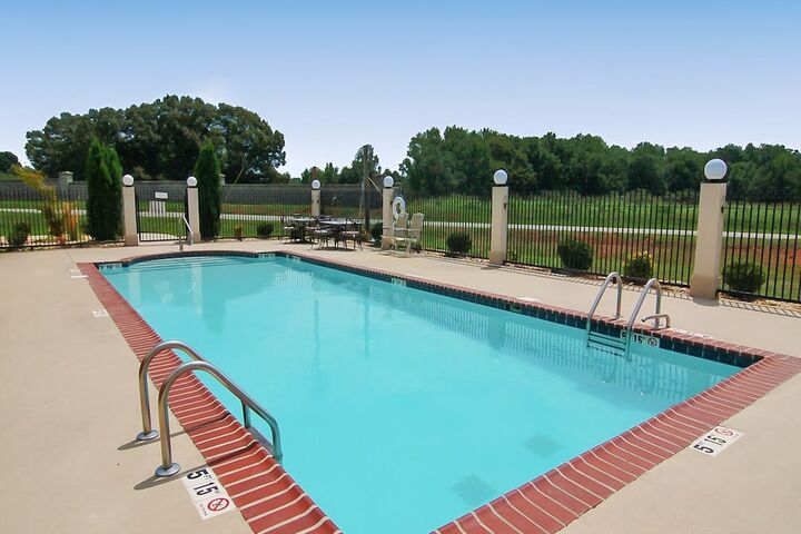 Pool 3 of 29