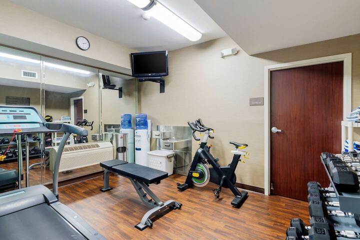 Comfort Inn & Suites Hillsville I-77