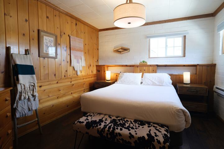 Lake Front Cabins