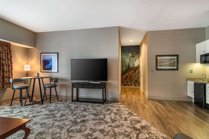 Room 61 of 125