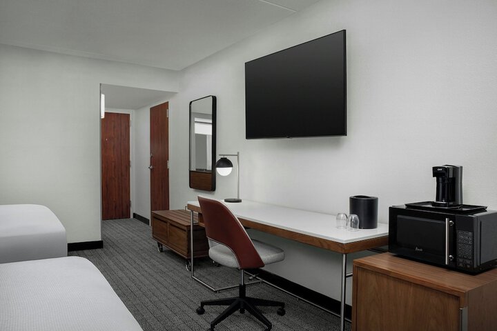 Courtyard by Marriott Bloomington
