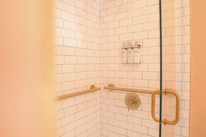 Room 103 of 126