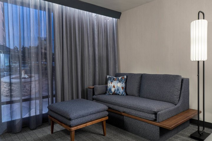 Room 19 of 26