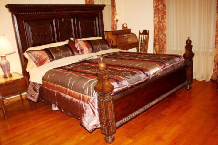 Allas Historical B & B