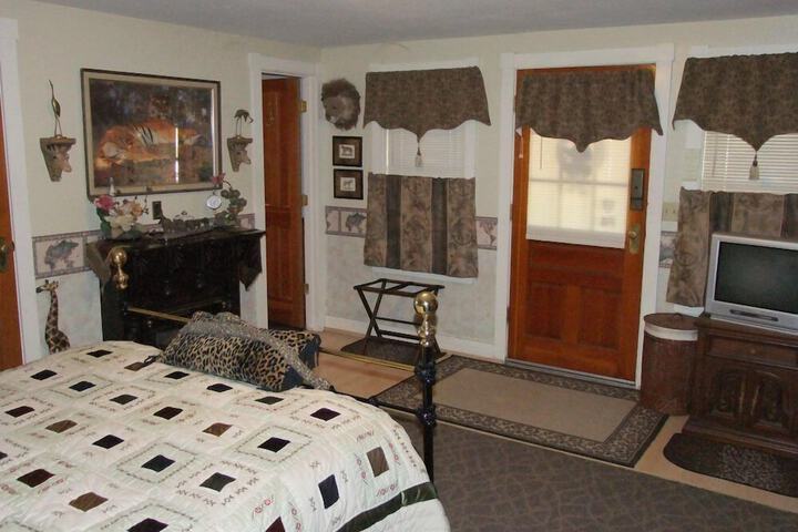 Room 44 of 91