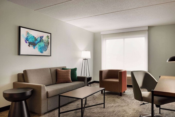 Wingate by Wyndham Green Bay / Airport
