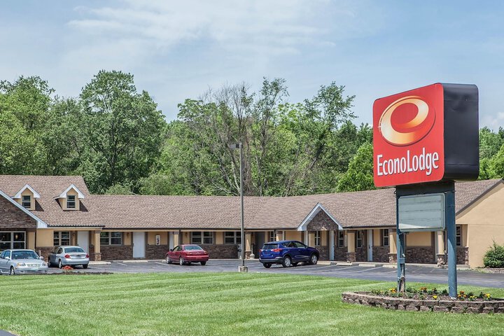Econo Lodge Newton