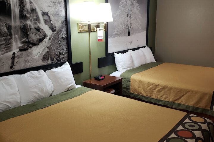 Super 8 by Wyndham Valentine NE