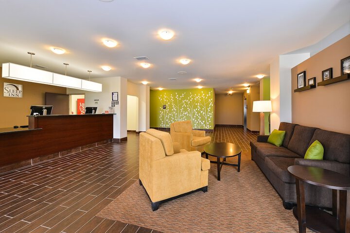 Hotel 5 of 39