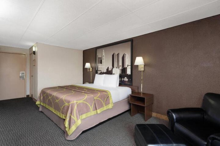 Super 8 by Wyndham Columbus