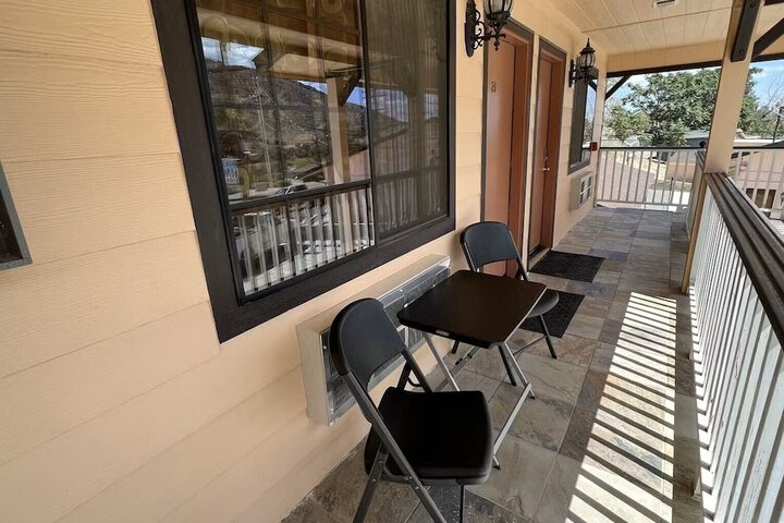 Hotel 5 of 61