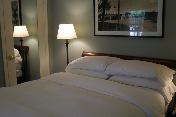 Room 75 of 238