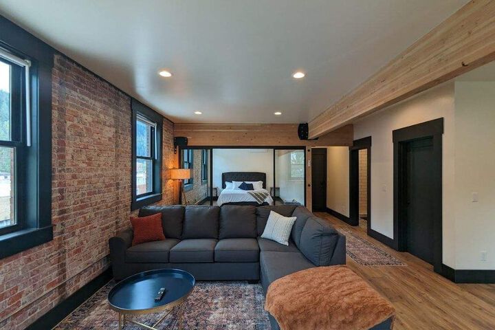 Linden Lofts