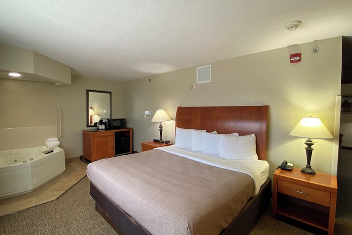 Room 16 of 23