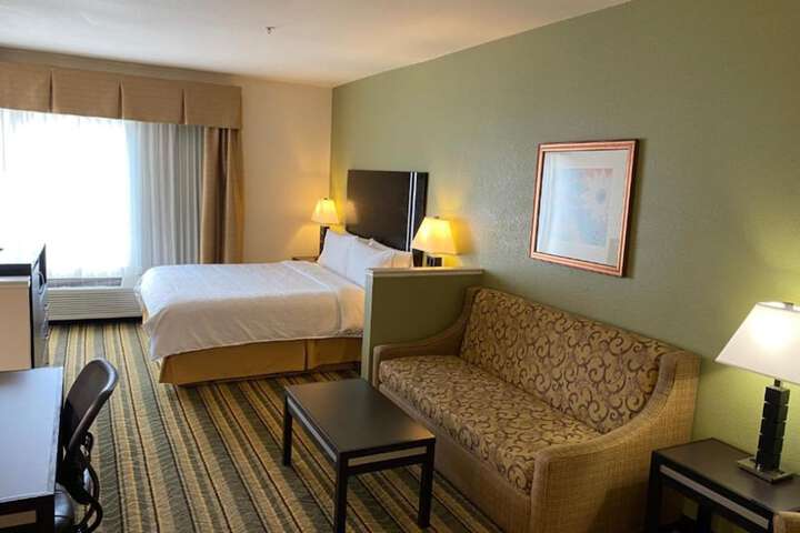 Room 113 of 150
