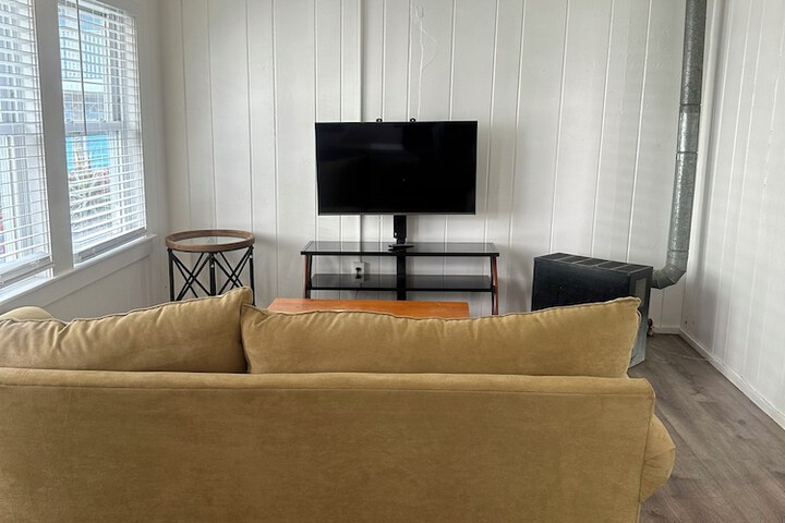 Room 91 of 105