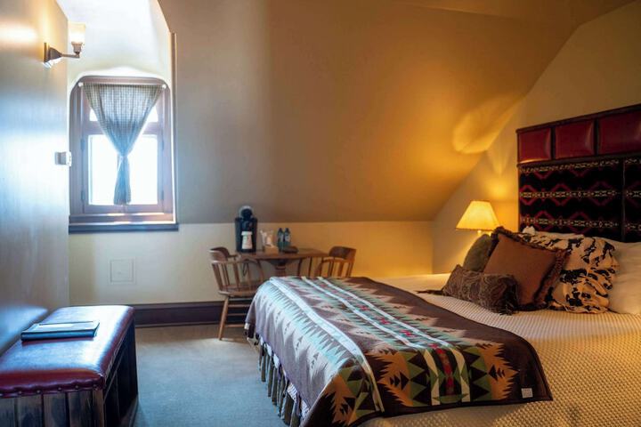 Sheridan Inn Best Western Signature Collection
