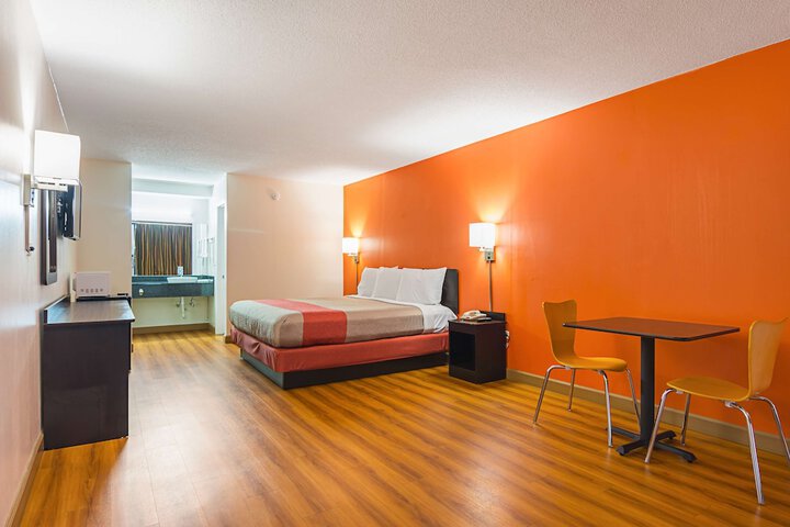 Room 20 of 30