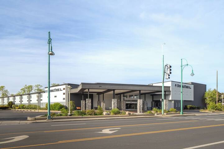 DoubleTree by Hilton Providence Airport Warwick
