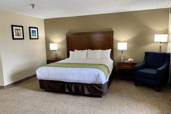Room 16 of 34