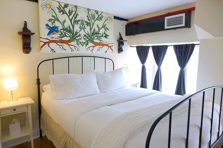 Room 84 of 114