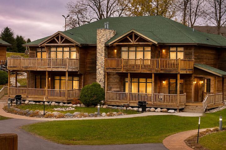 Arrowwood Resort Hotel and Conference Center - Alexandria MN
