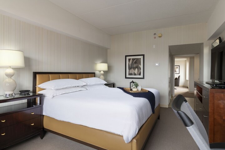 Room 20 of 34