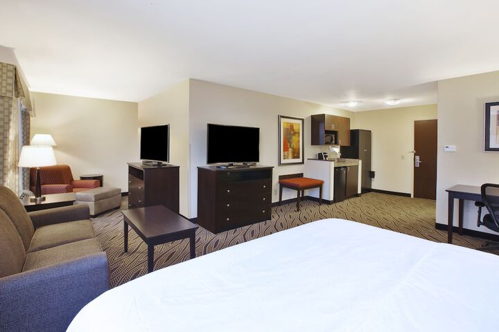 Room 26 of 44