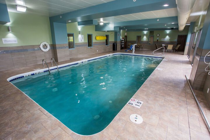Pool 6 of 75