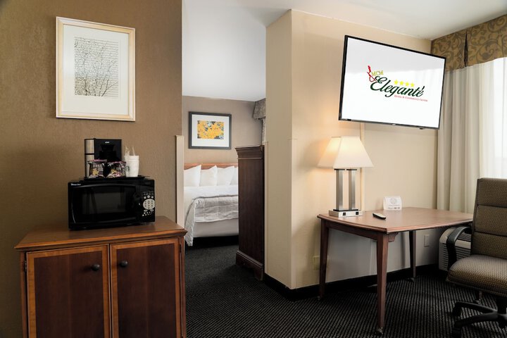 MCM Eleganté Hotel & Conference Center Beaumont