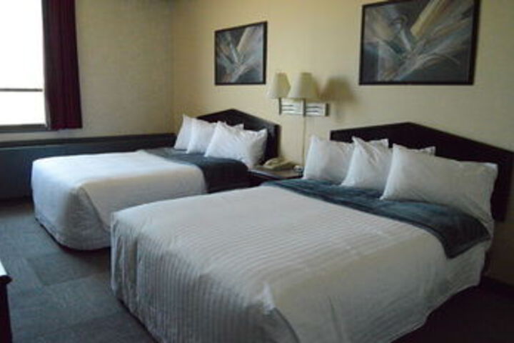 Travelodge by Wyndham Conference Centre & Suites Whitecourt