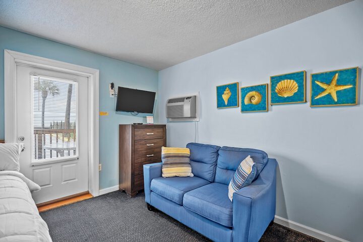 Room 44 of 78