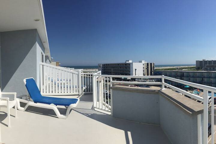 Terrace/Patio 70 of 77