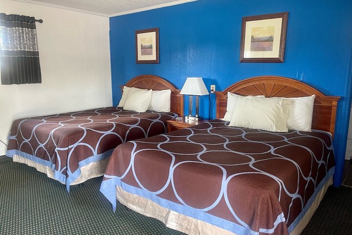 Room 20 of 29