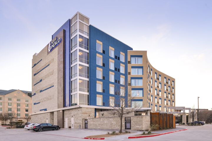 Hotel 7 of 72