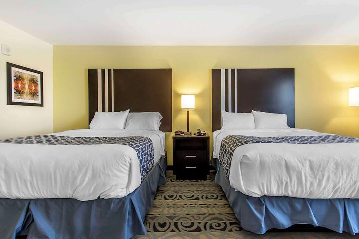 Room 20 of 28