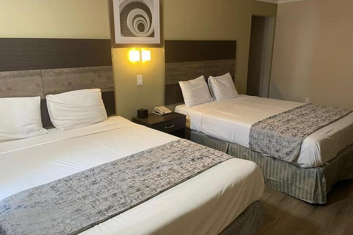 Room 44 of 59