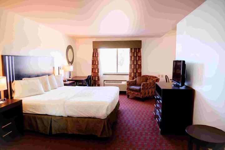 Room 34 of 41