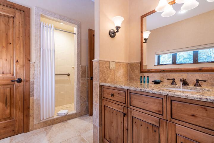Best Western Plus Waterbury - Stowe