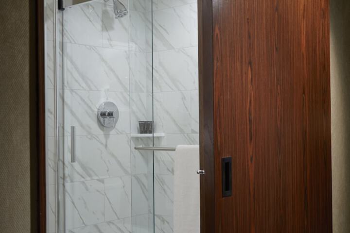 Room 45 of 111