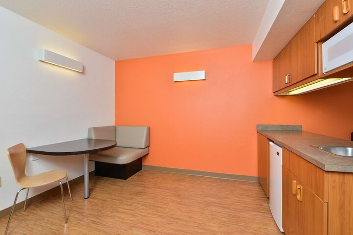 Room 16 of 26