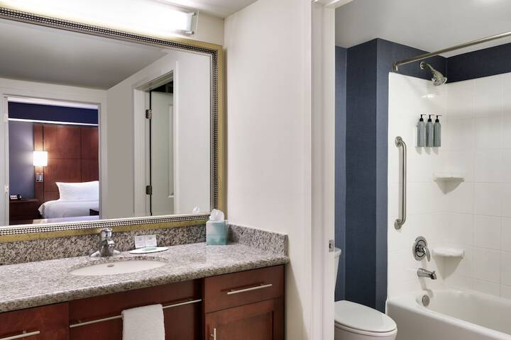 Room 35 of 58