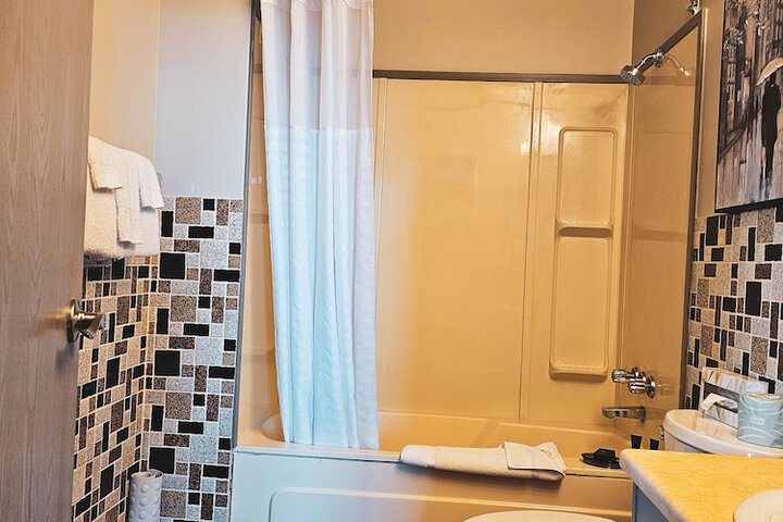 Room 10 of 53