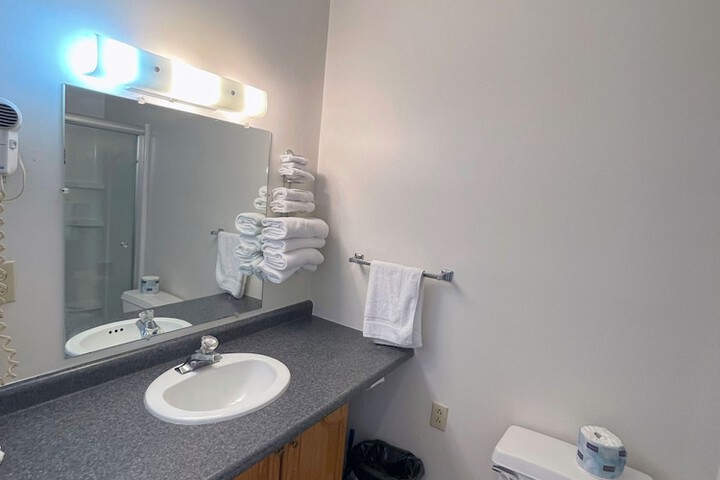 Room 62 of 104