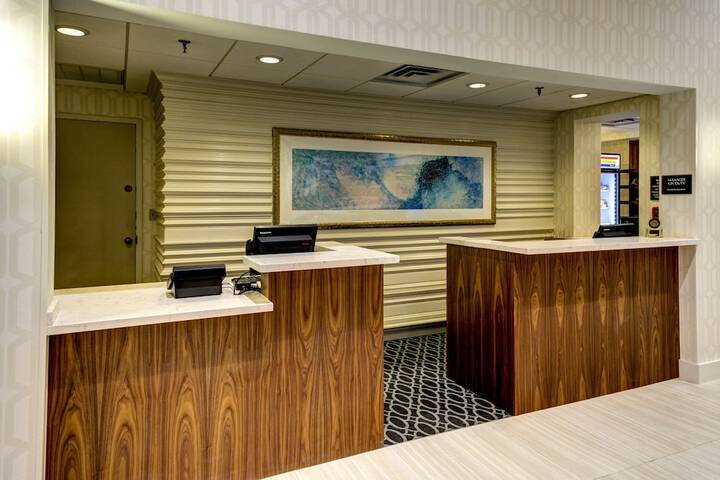 Hotel Interior 6 of 40