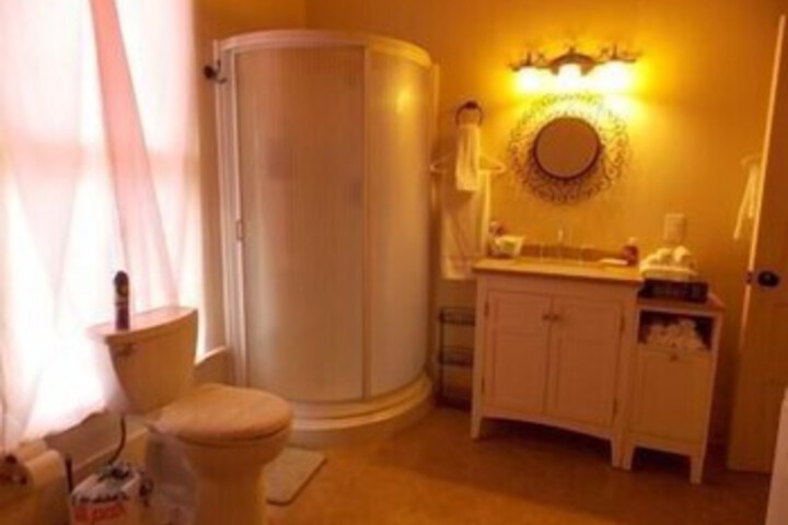 The Royal Plantation B & B